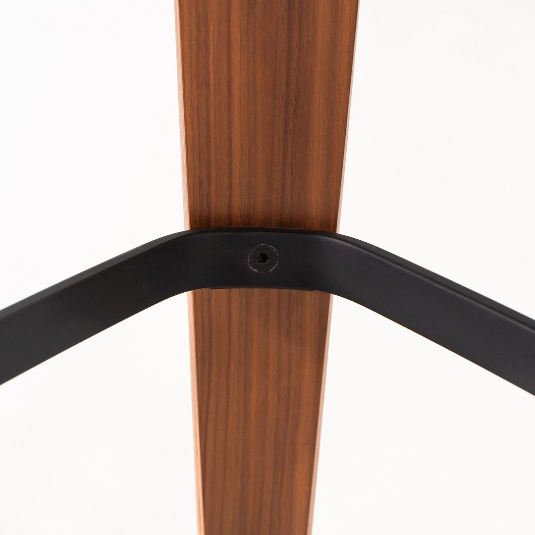 Tre Bar Stool