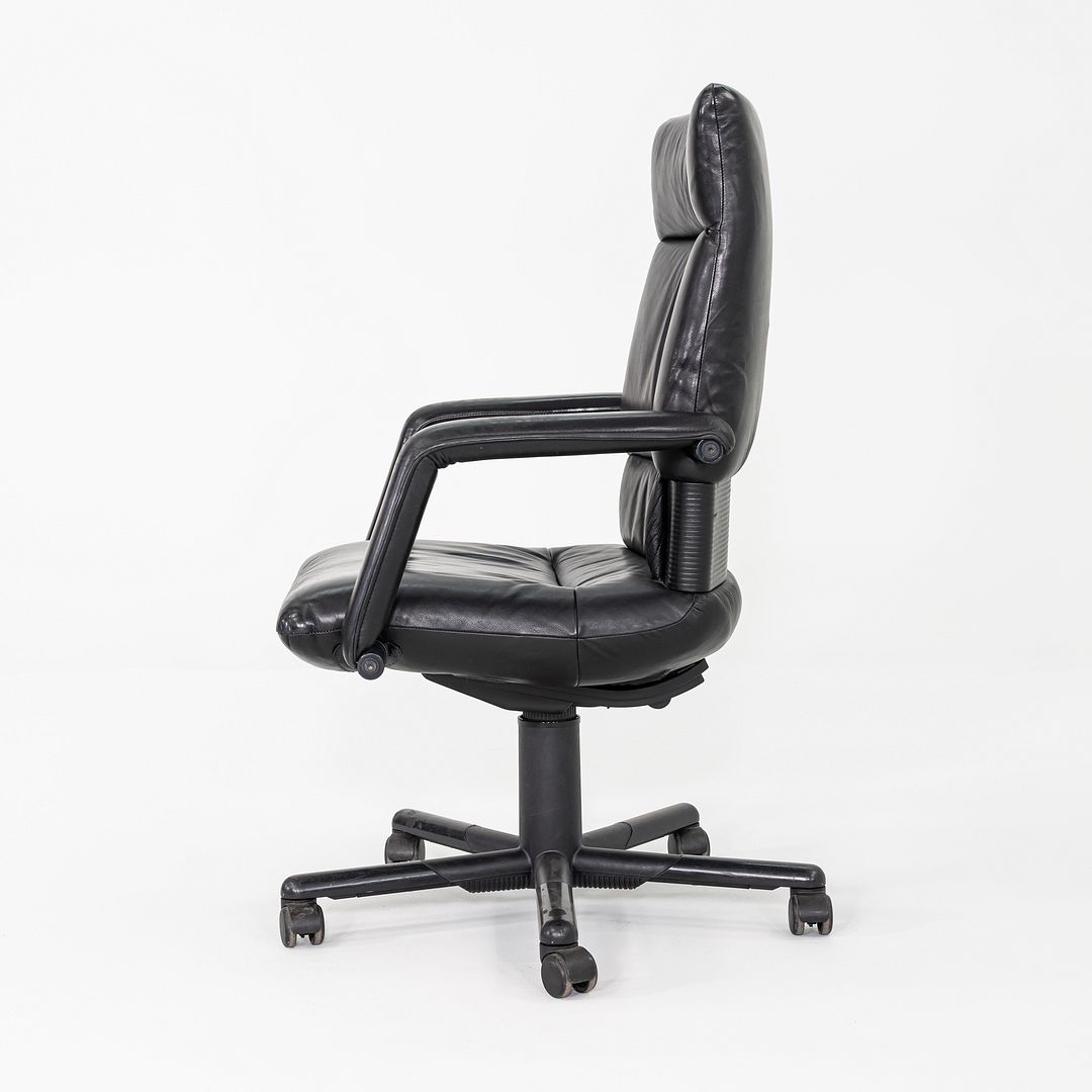 Figura Desk Chair