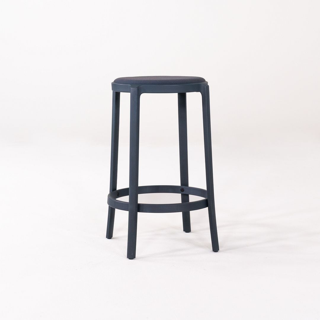 On & On Counter Stool