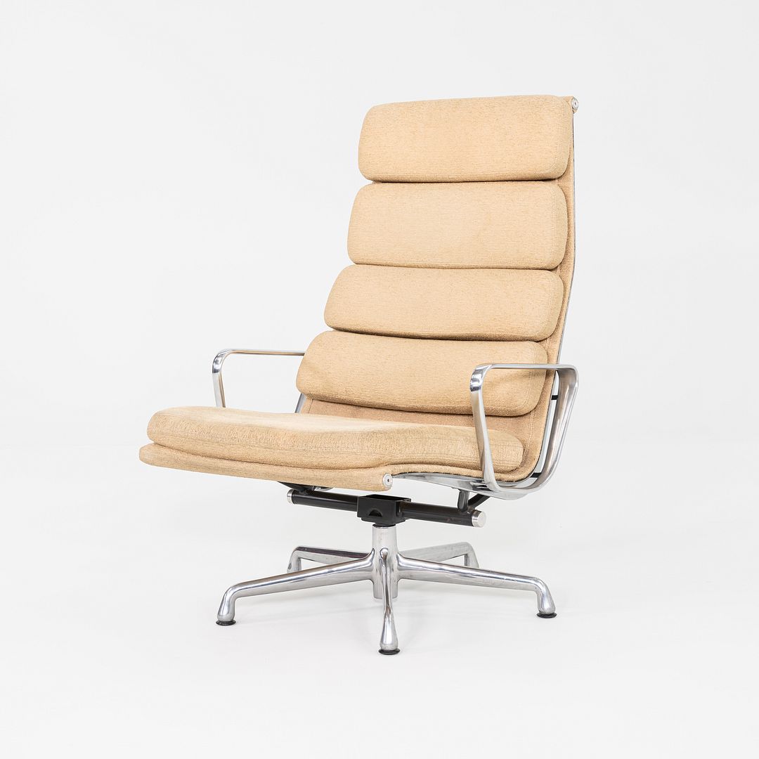 Eames Soft Pad Lounge Chair, Model EA438