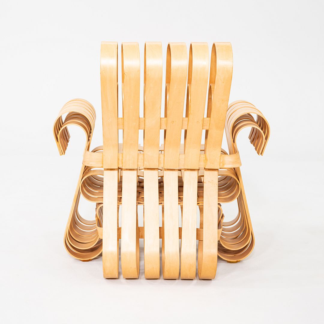 Power Play Lounge Chair