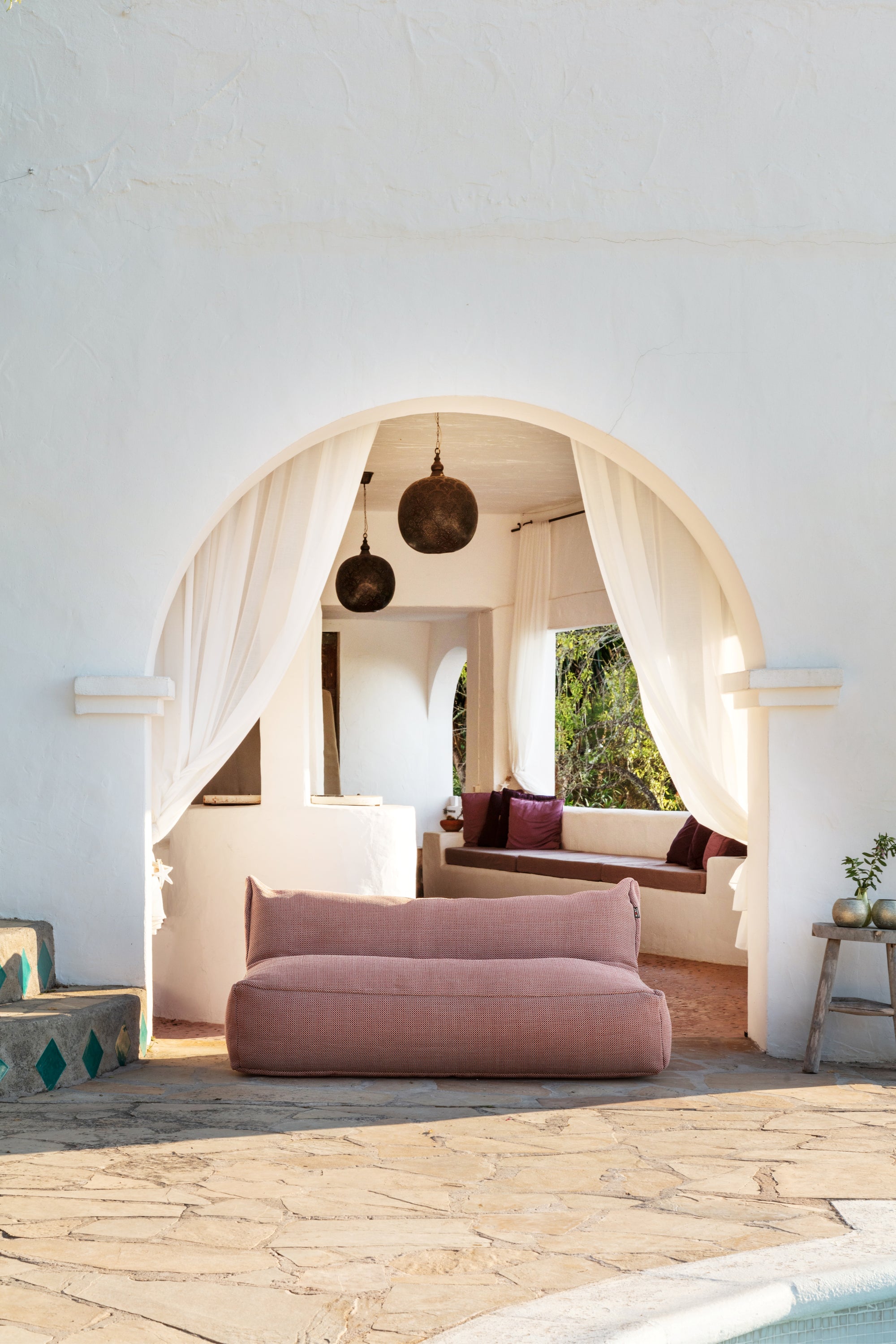 Dotty Love Seat
