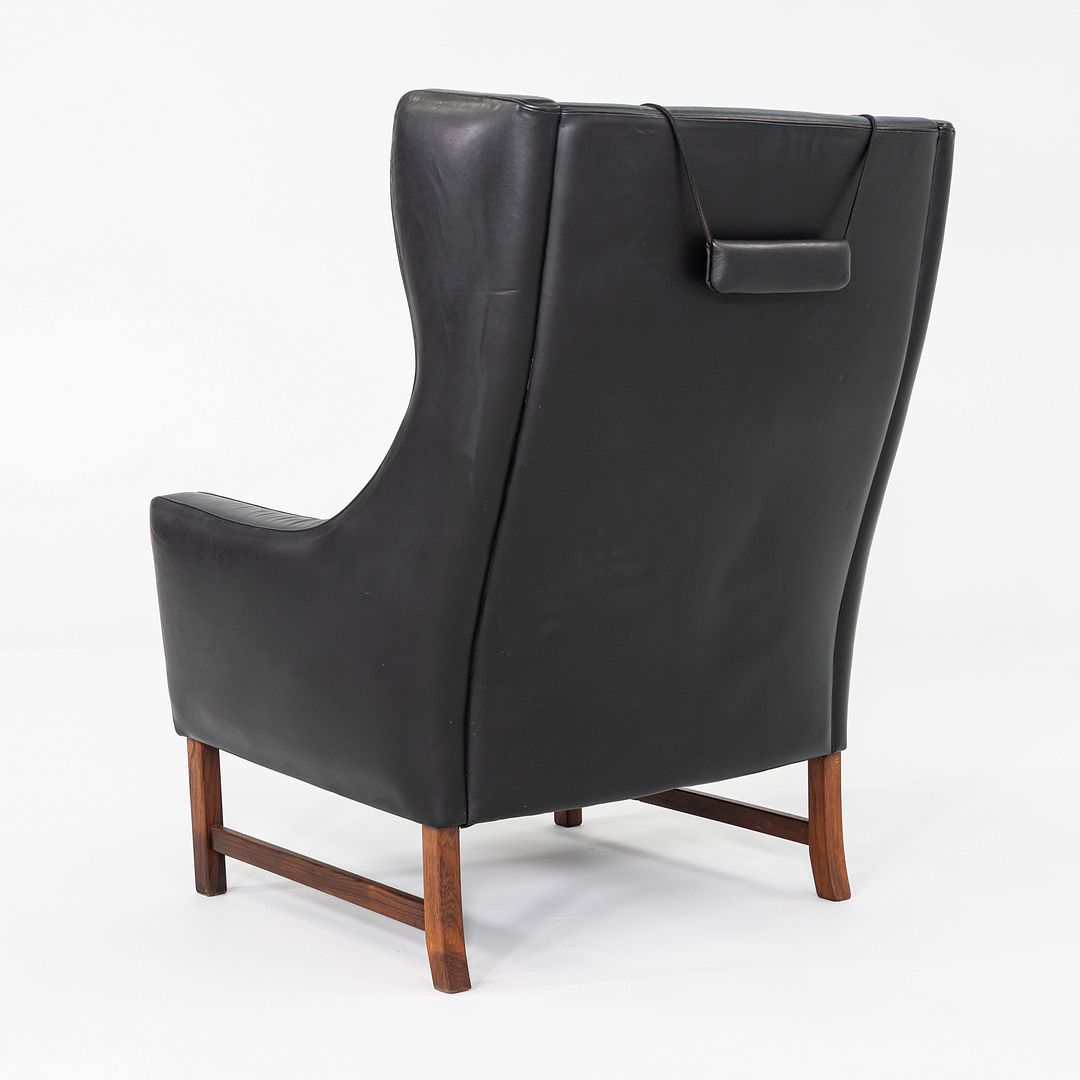 965H Lounge Chair