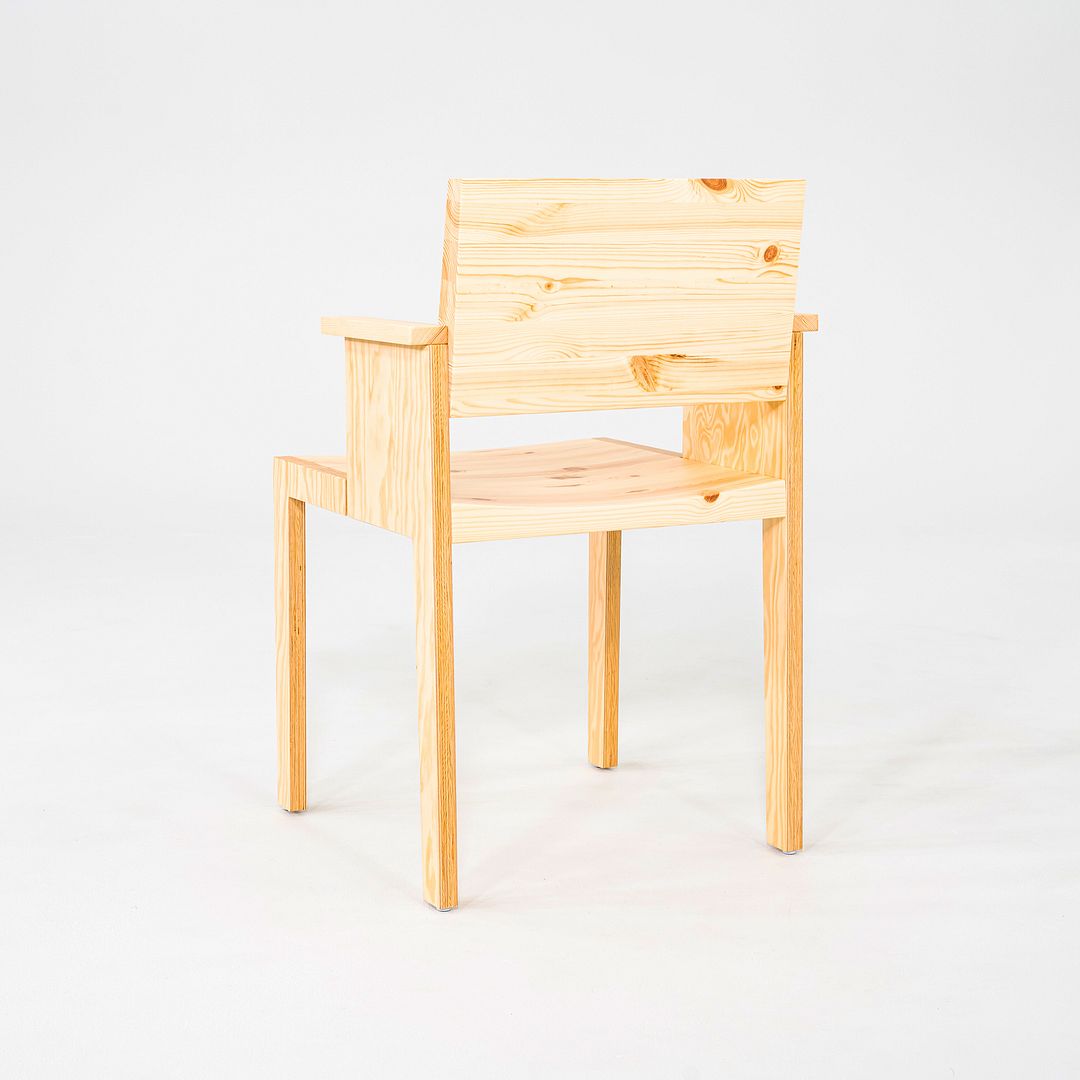 016 Maasto Dining Armchair