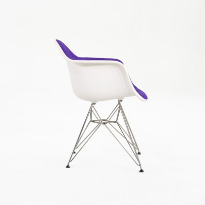 DAR Armchair