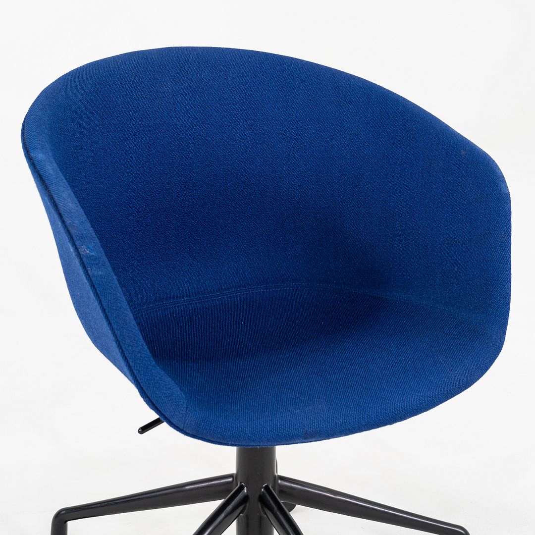 About A Chair, AAC53