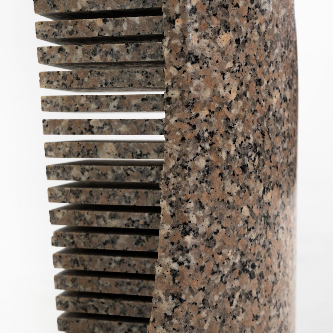 "Vanishing Edge Round" Sculpture