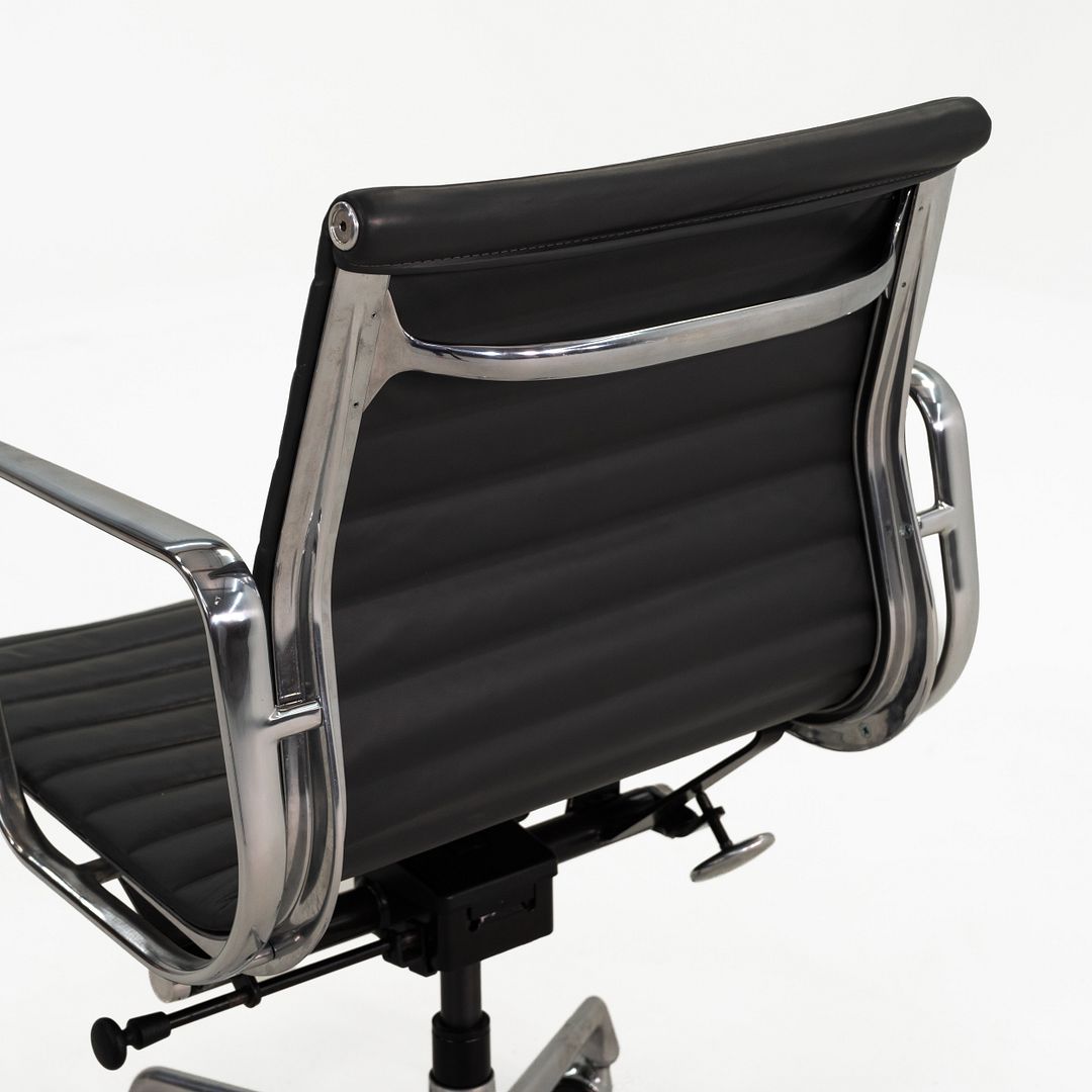 Aluminum Group Management Desk Chair, Model EA335