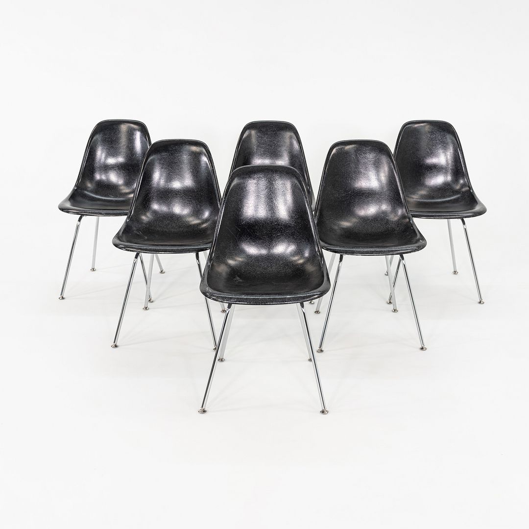 Shell Chair