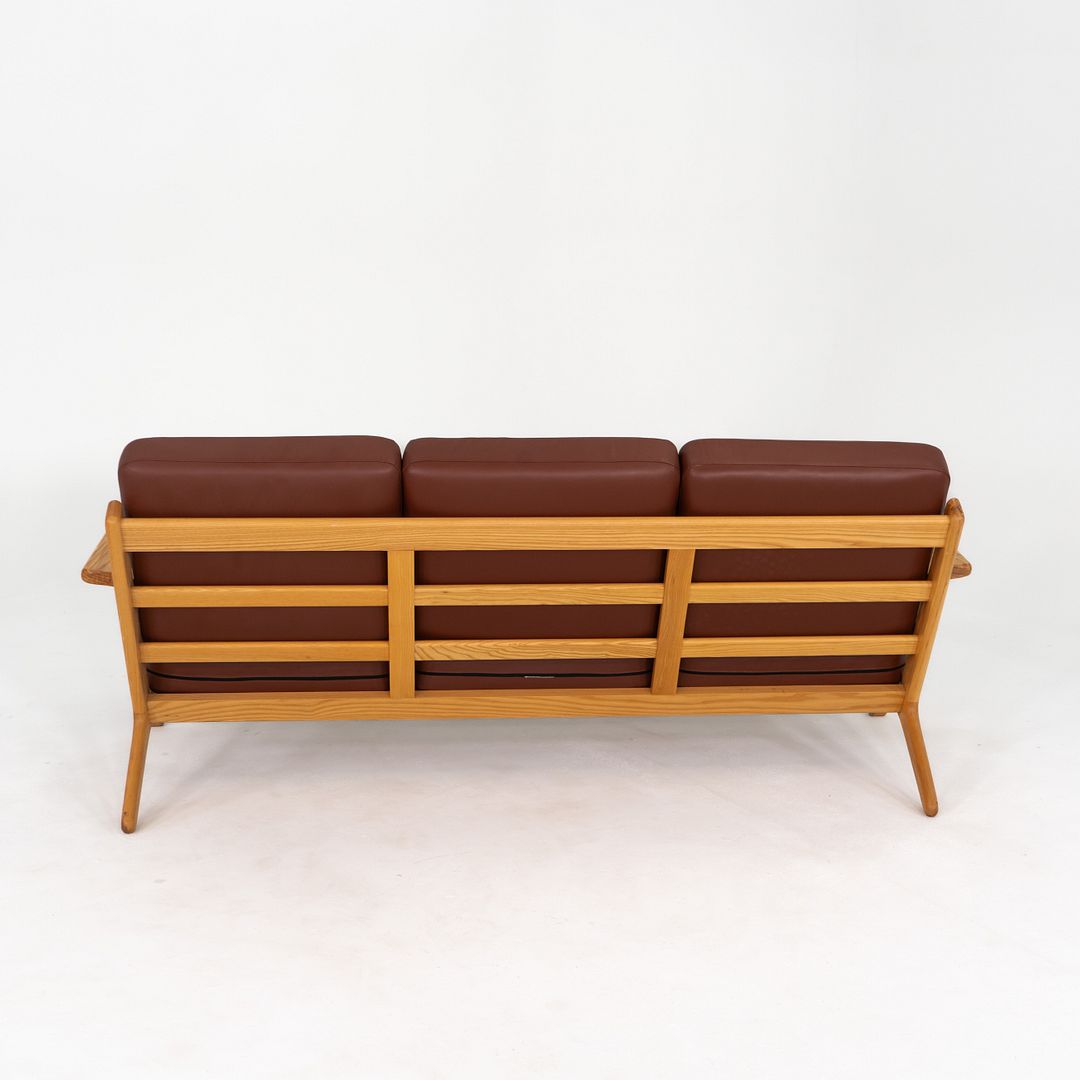 Getama GE-290 Three Seat Sofa