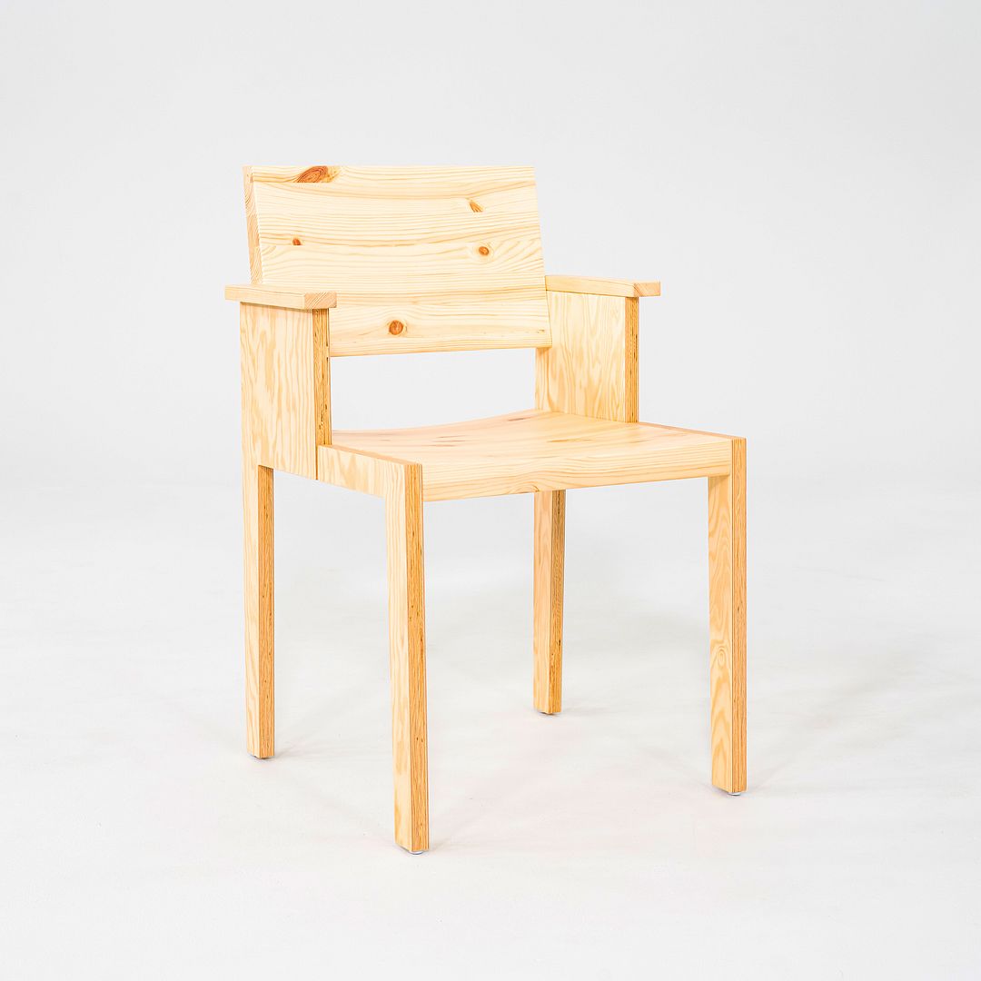 016 Maasto Dining Armchair