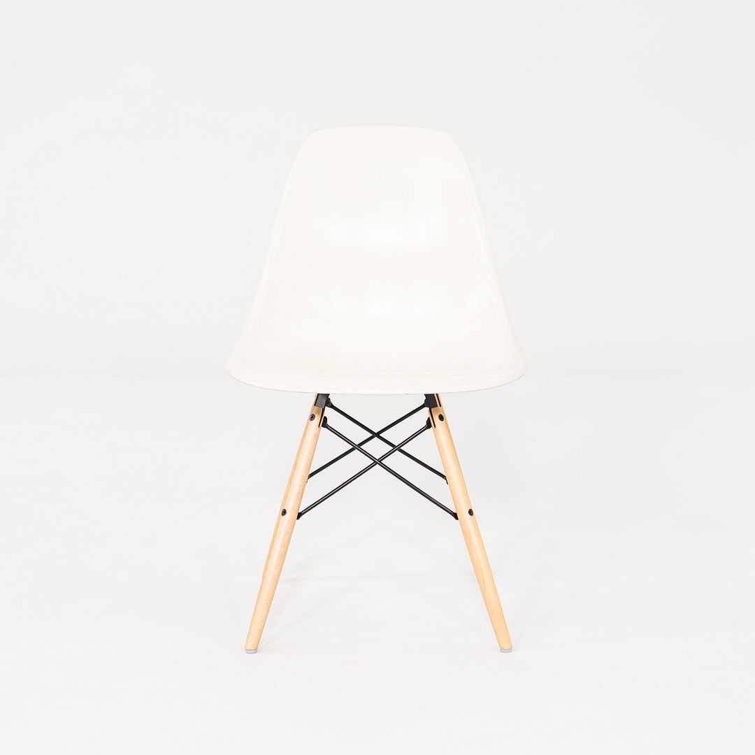 DSW Chair