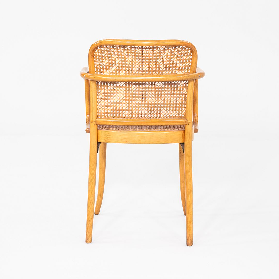 Model 811 Prague Chair
