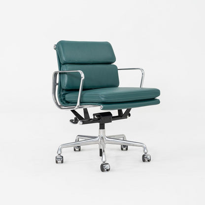 Soft Pad Management Chair, EA435