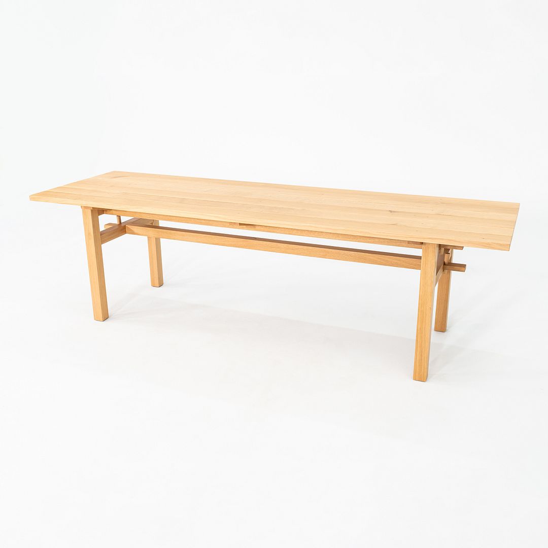 KVP10 Dining Table
