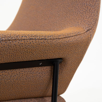 Hai Lounge Chair