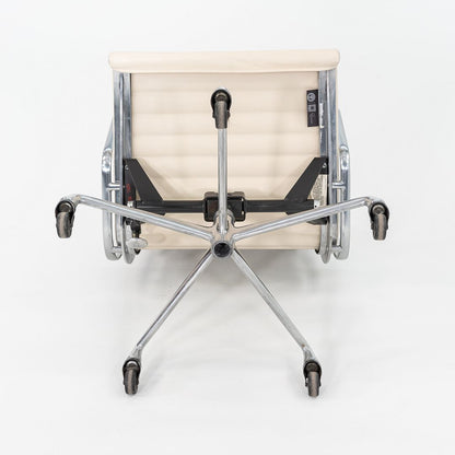 Aluminum Group Management Chair, Model EA335