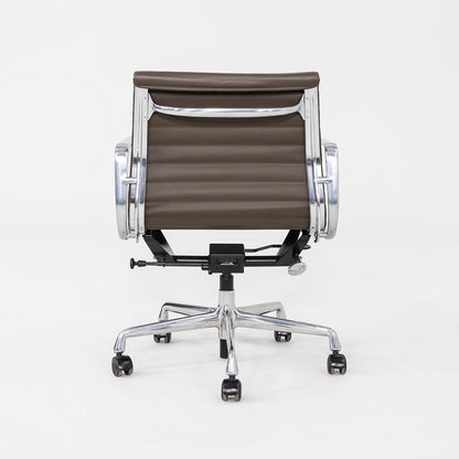 Aluminum Group Management Desk Chair, Model EA335