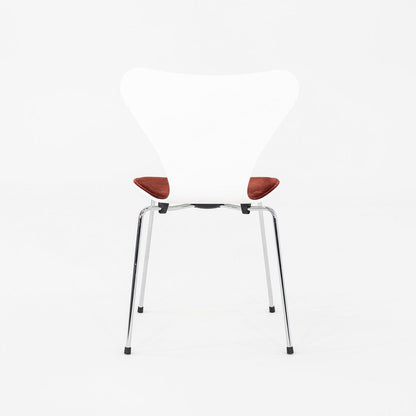 Series 7 Chair, Model 3107