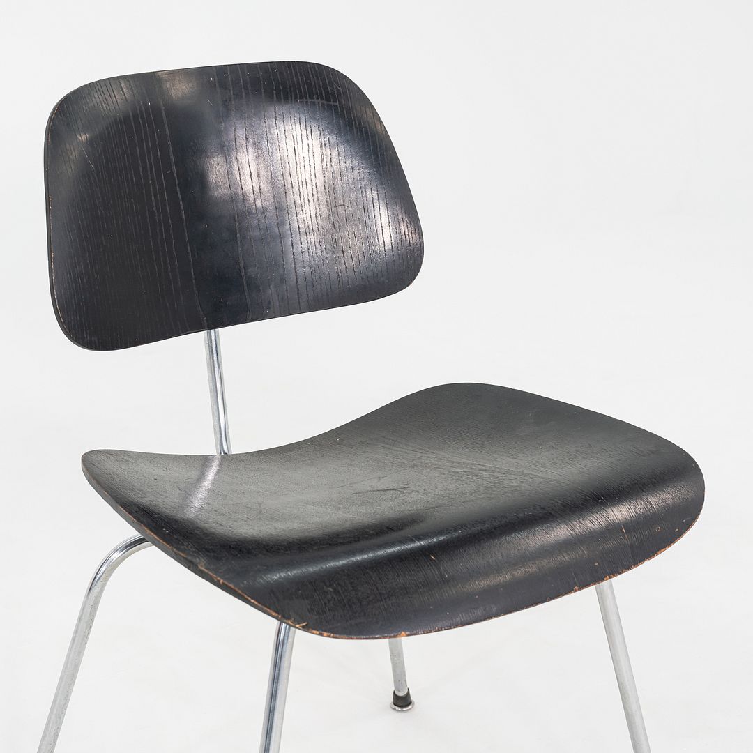 DCM Chair