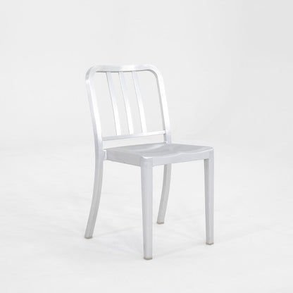 1006 Heritage Stacking Chair