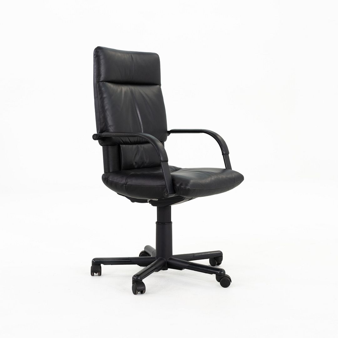 Figura Executive Conference Chair