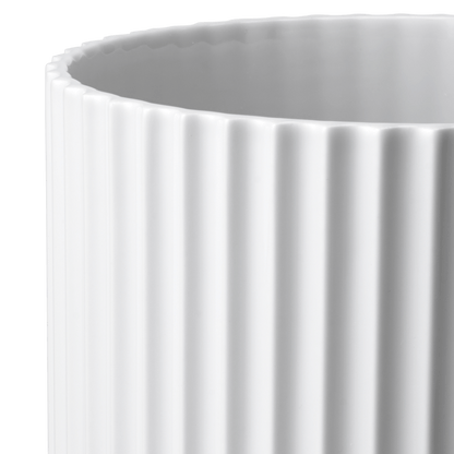 Lyngby Porcelaen Vase — White