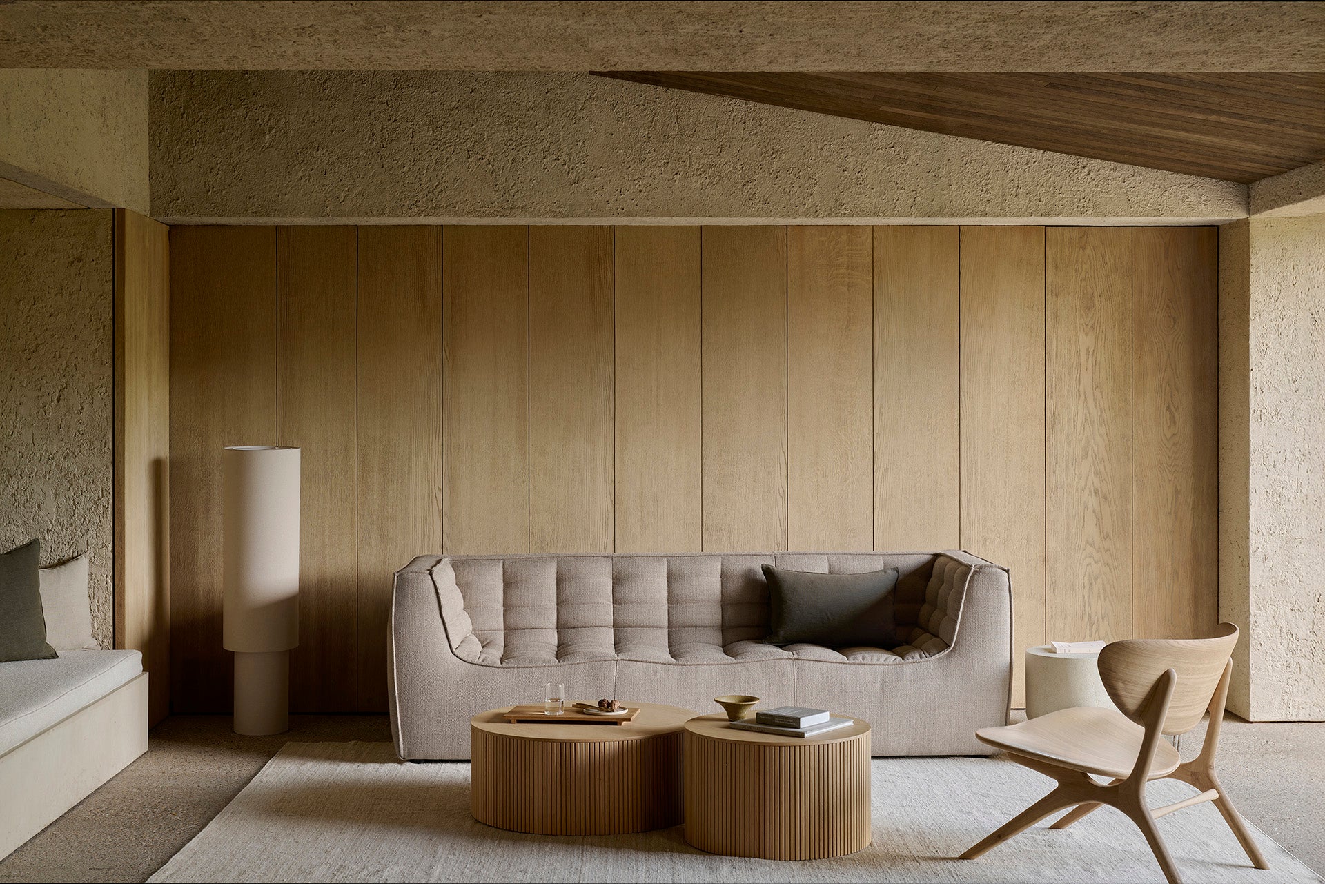Eye Lounge Chair — Wood Seat