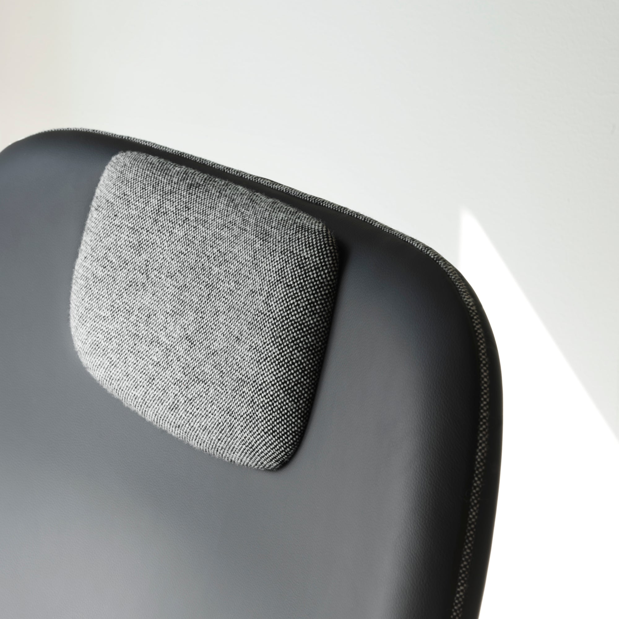 Drape Lounge Chair with Headrest — Steel