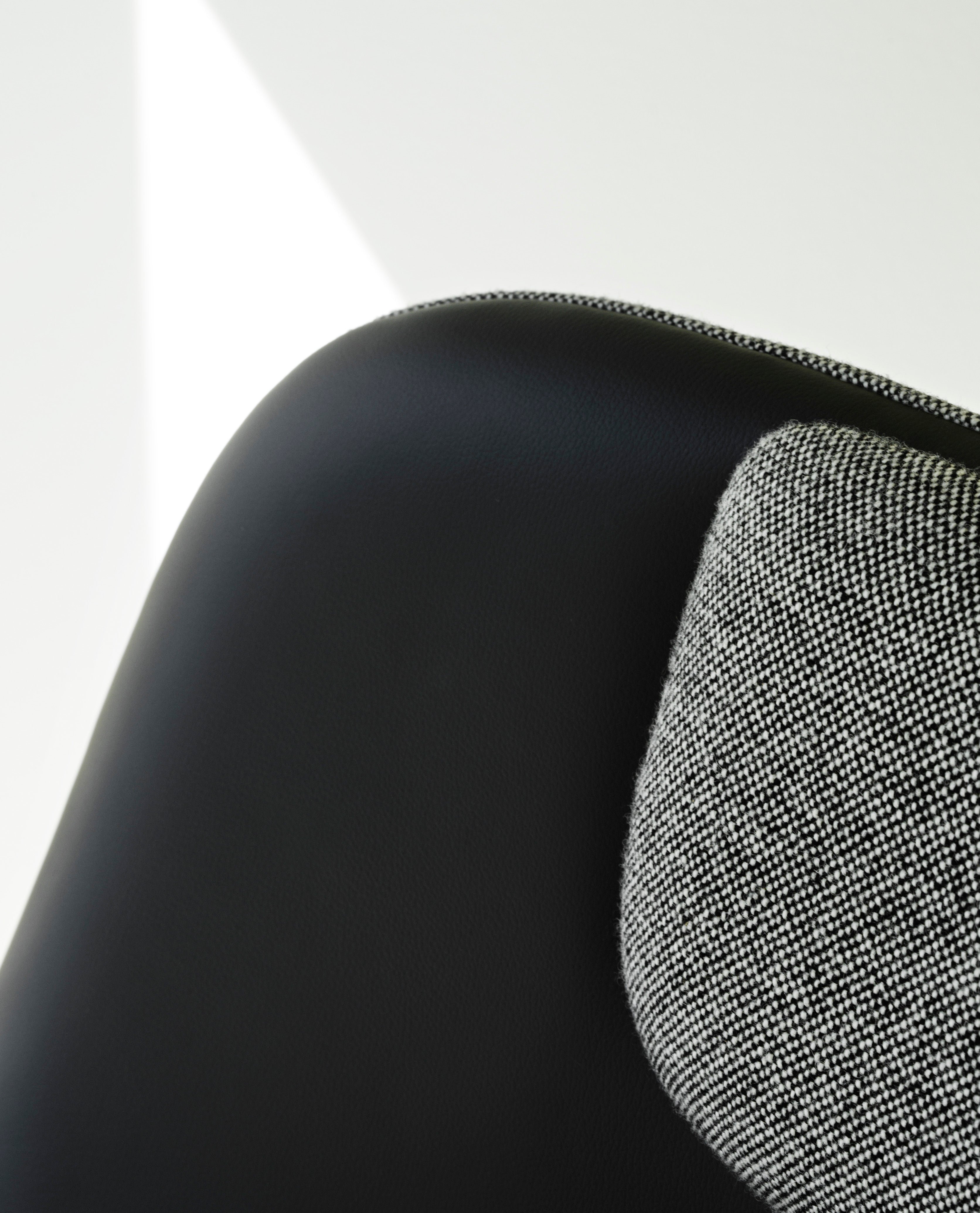 Drape Lounge Chair with Headrest — Steel