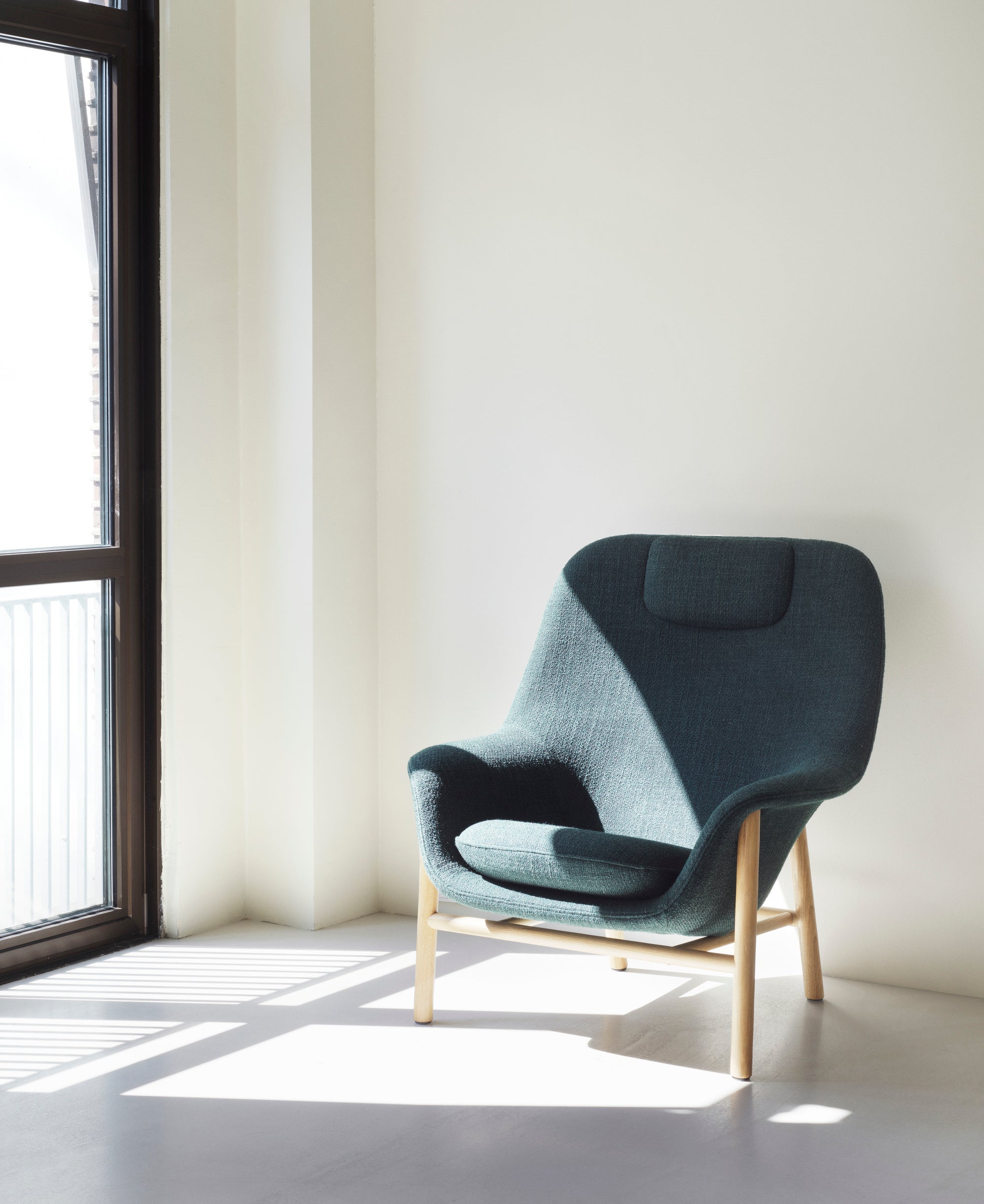 Drape Lounge Chair with Headrest — Wood