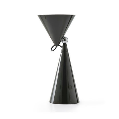 Pose Portable Lamp