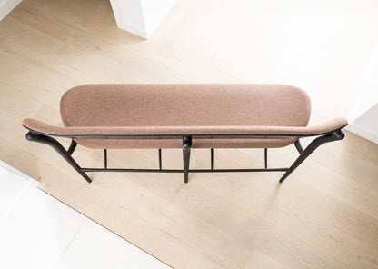 Fjoon Settee