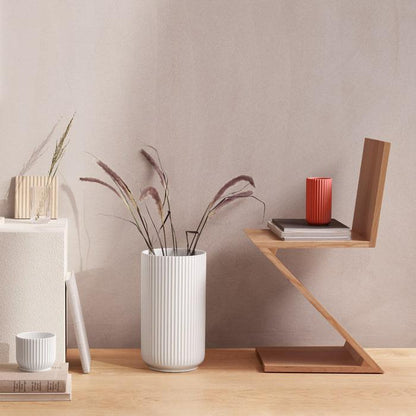 Lyngby Porcelaen Vase — Red