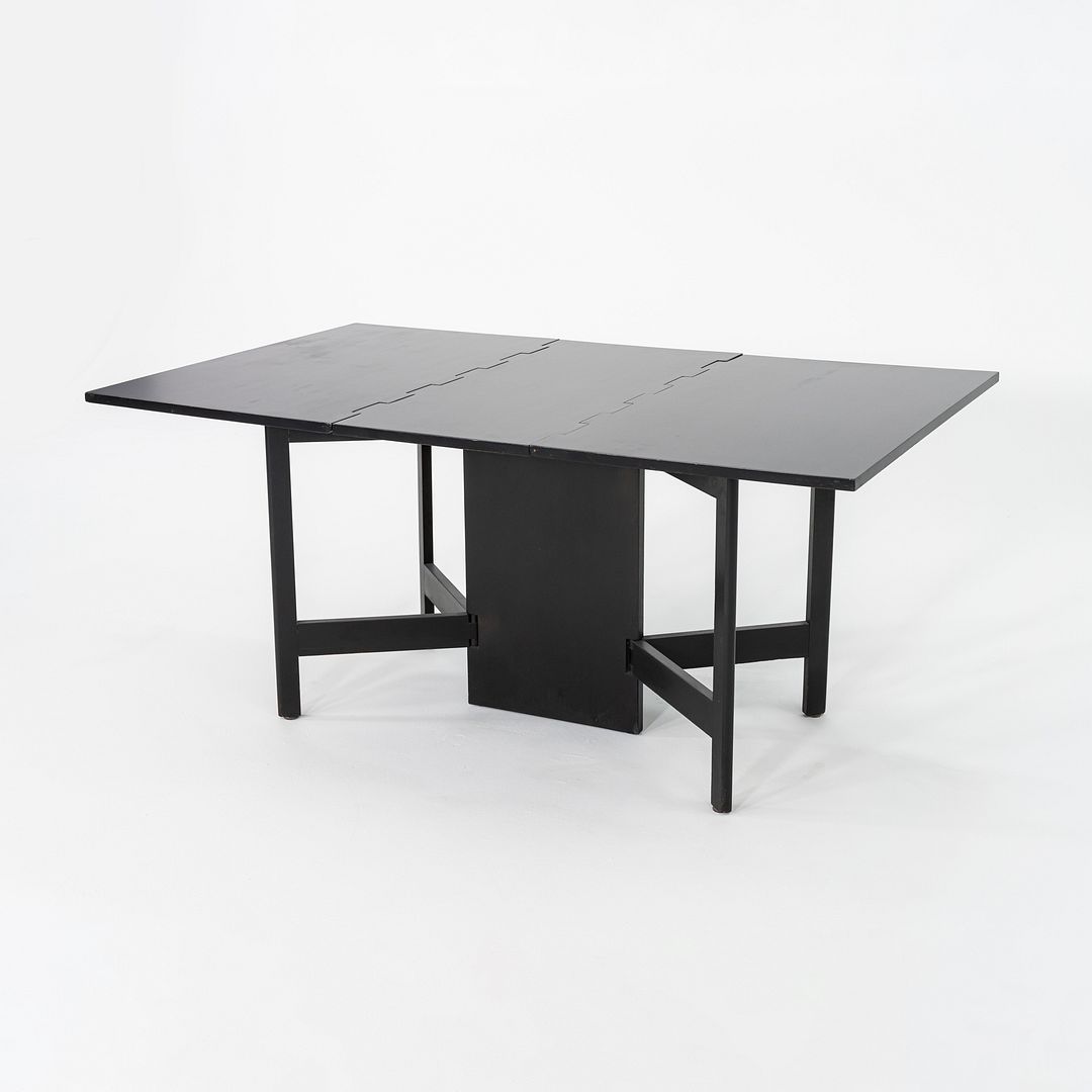 Gate Leg Dining Table, Model 4656