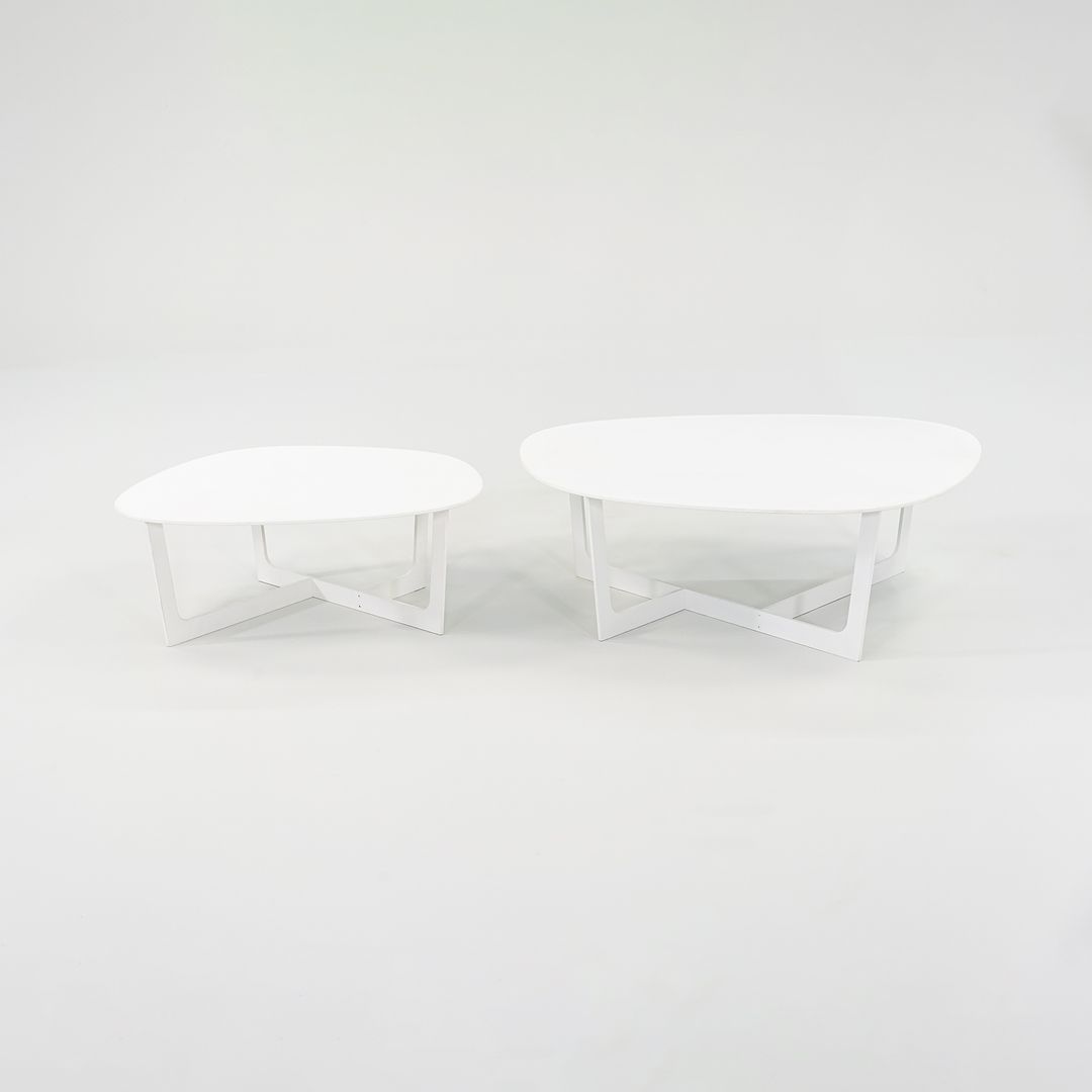 Insula Coffee Table