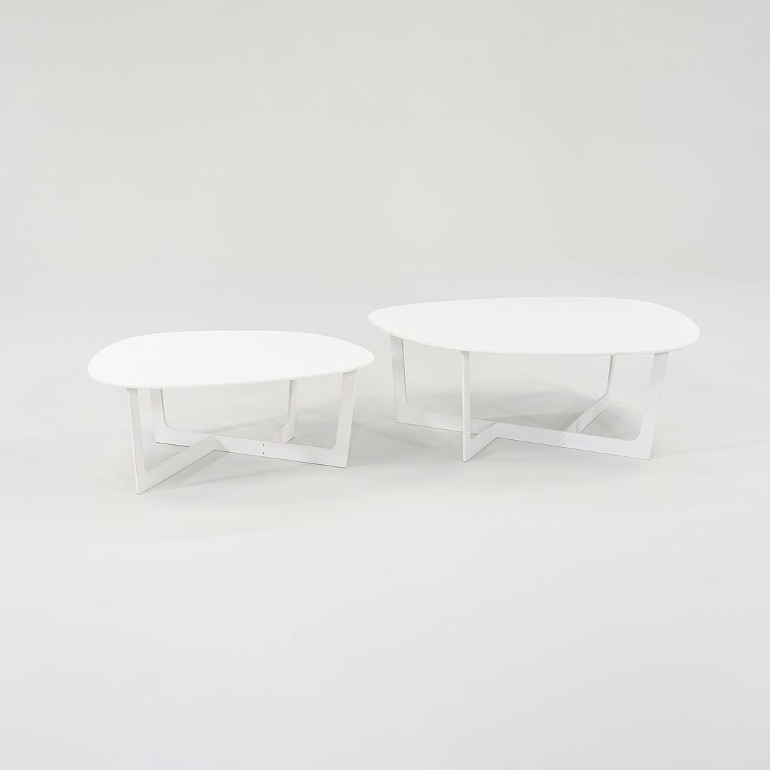 Insula Coffee Table