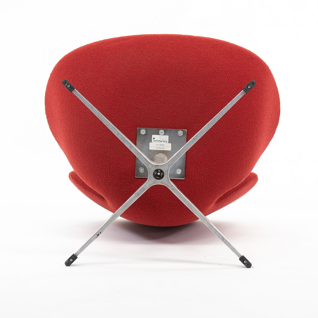 1人掛けソファ SWAN CHAIR RED Swan Chair, Model 3320 by Arne Jacobsen | Rarify
