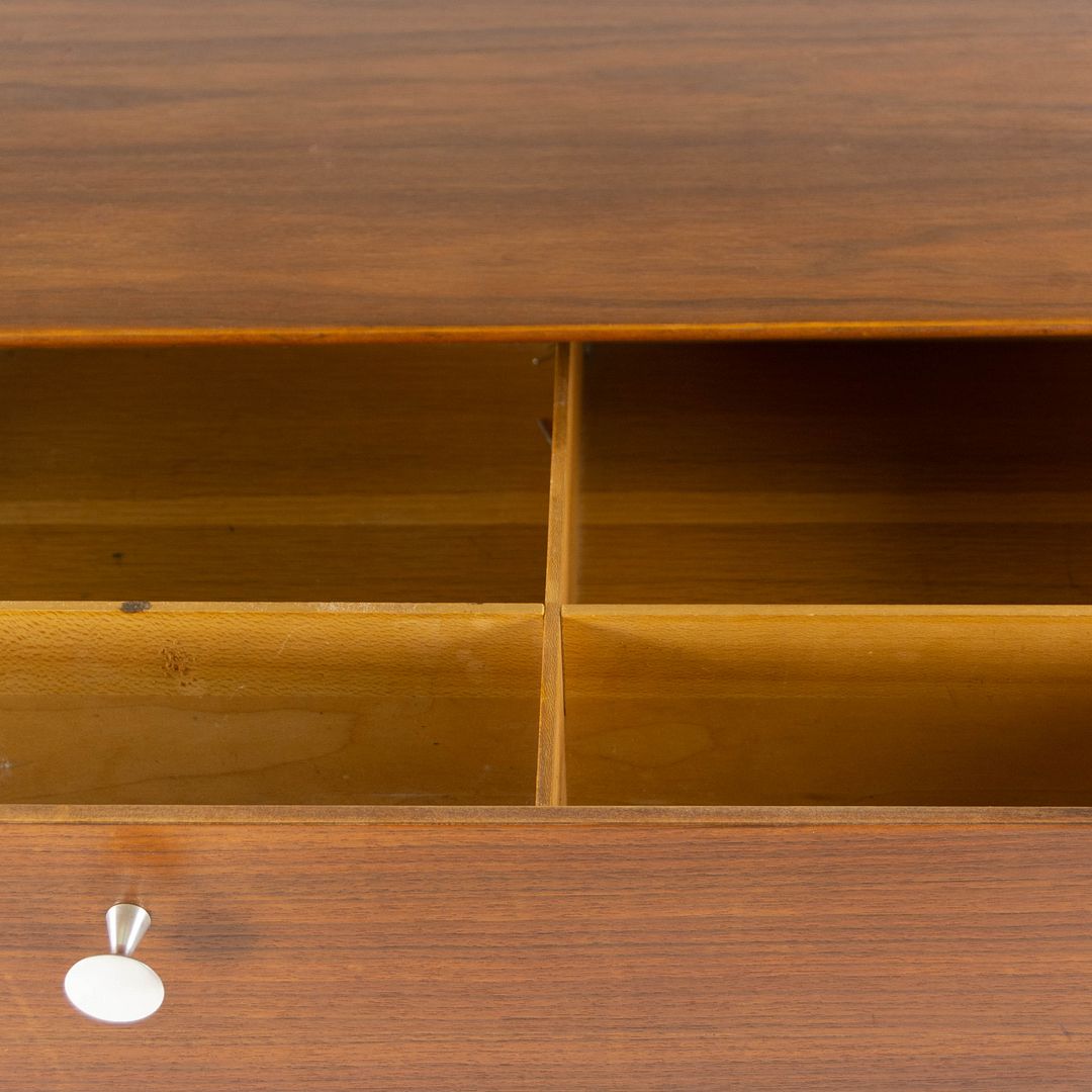 Four-Drawer Thin Edge Dresser