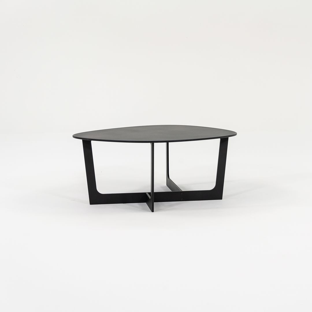 Insula Coffee Table