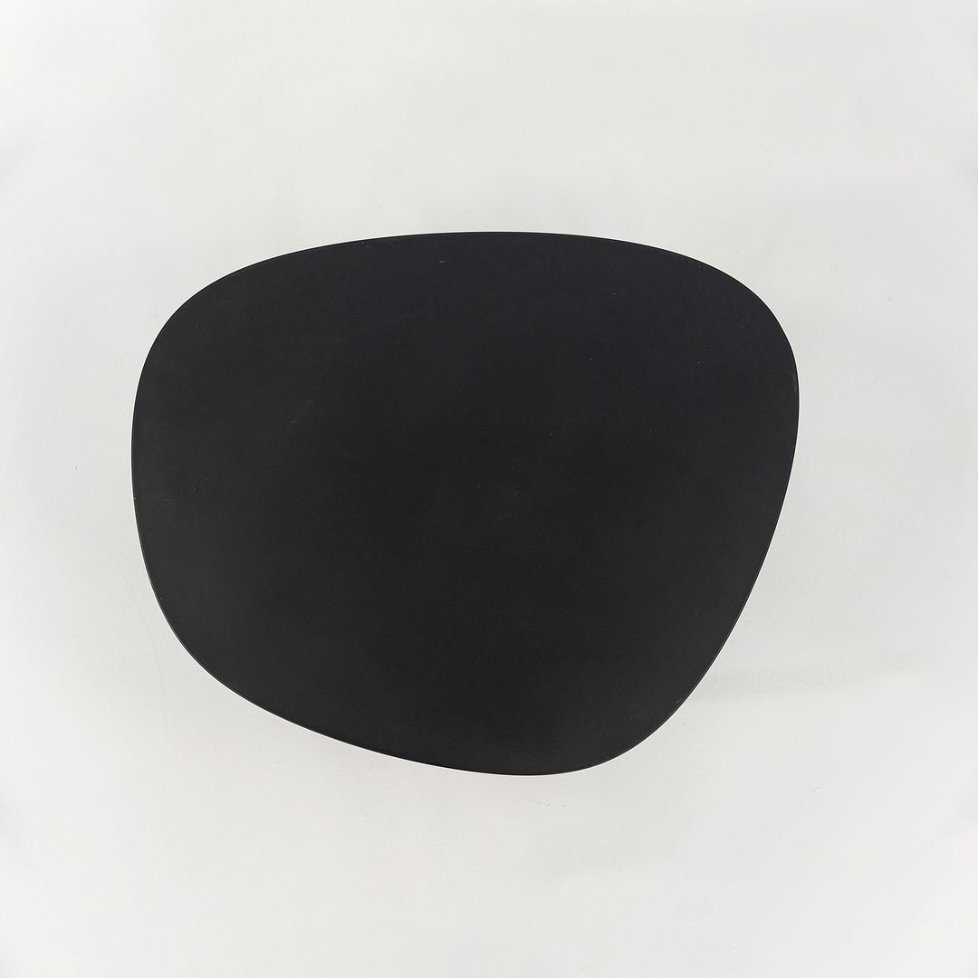 Insula Coffee Table