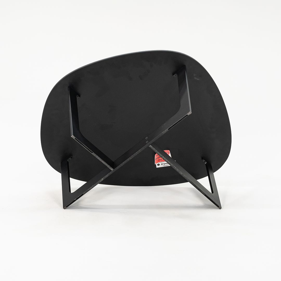 Insula Coffee Table