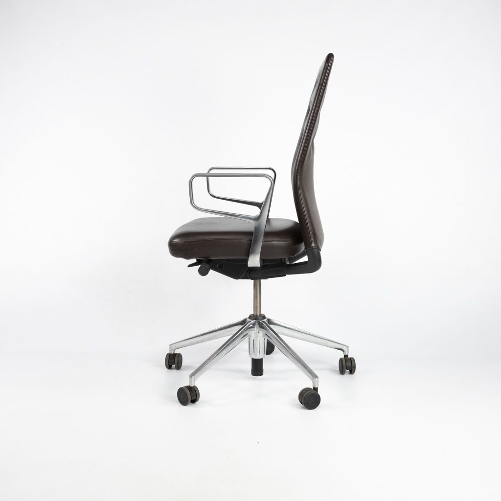 ID Trim Desk Chair
