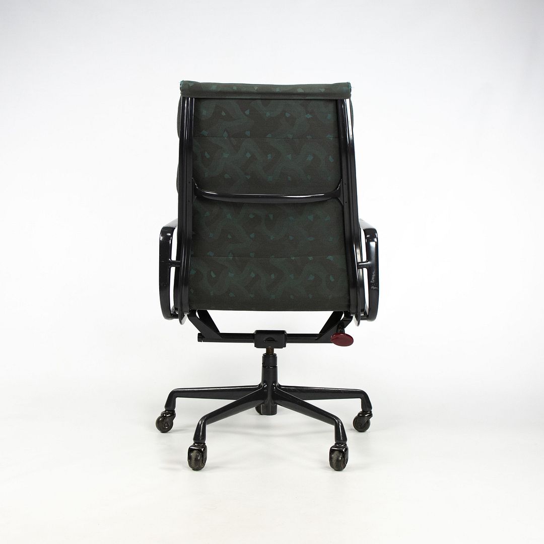 Soft Pad Executive Desk Chair