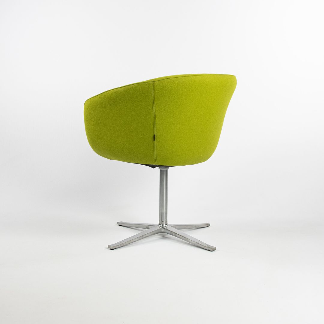 Bob Guest Swivel Chair, Model 231