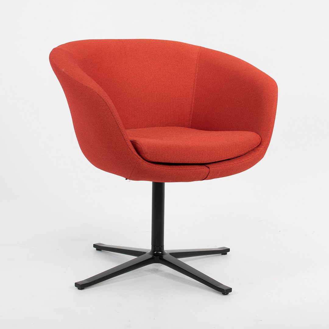 Bob Guest Swivel Chair, Model 231 by Pearson Lloyd Rarify