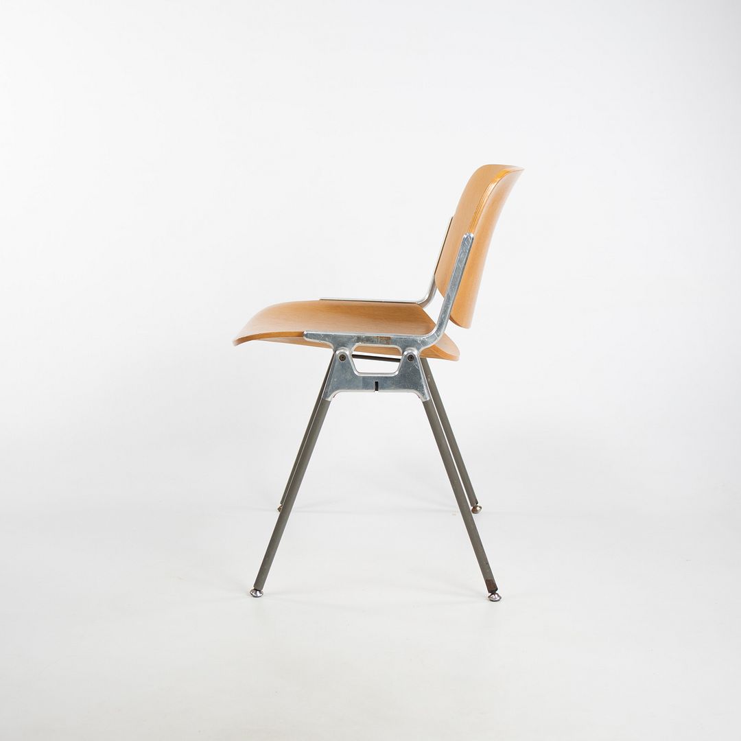 DSC 106 Stacking Chairs