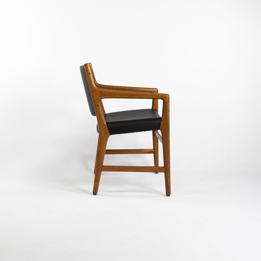 JH 507 Armchairs