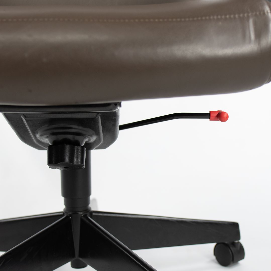 Knoll Sapper Series Management Desk Chair