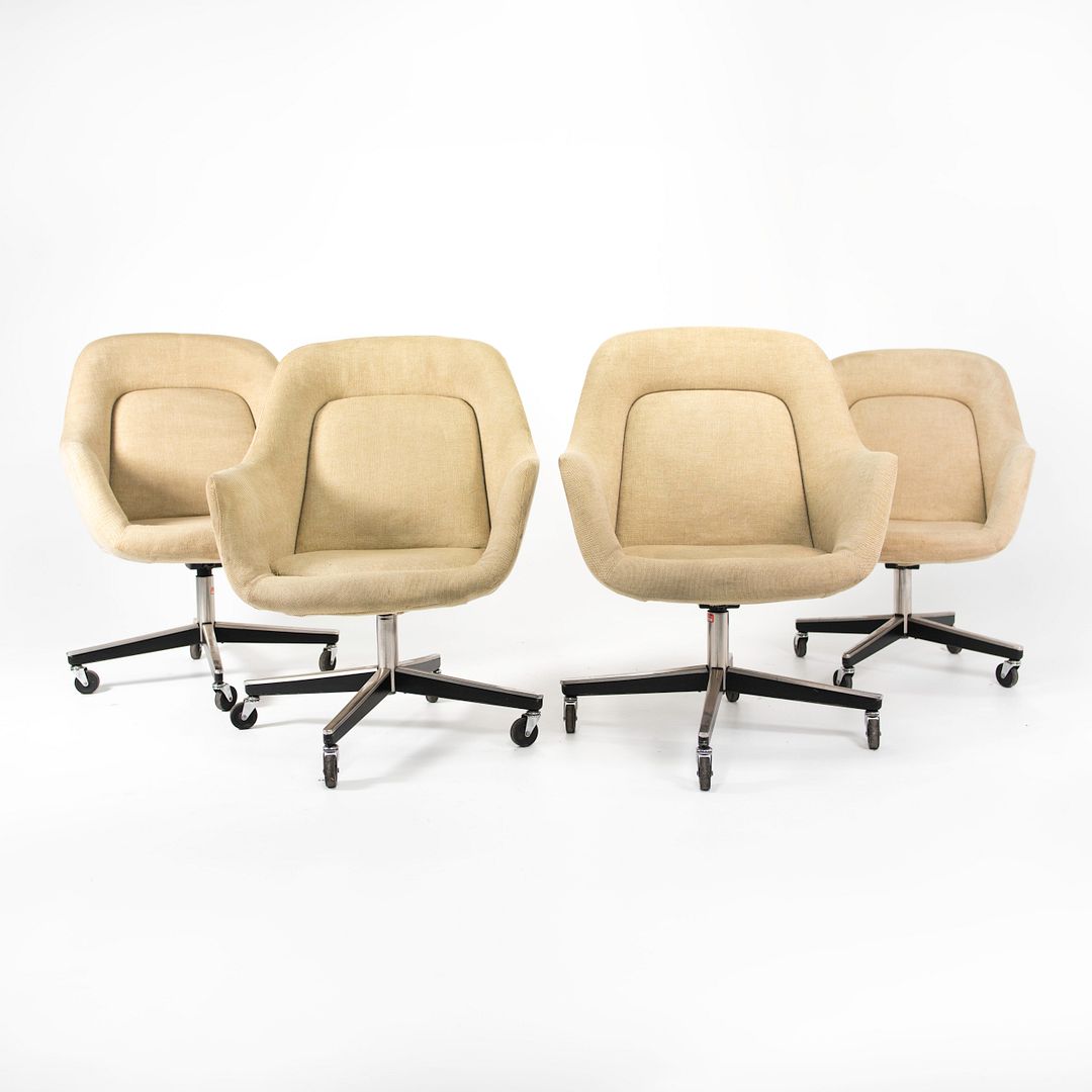 Pearson Executive Chair